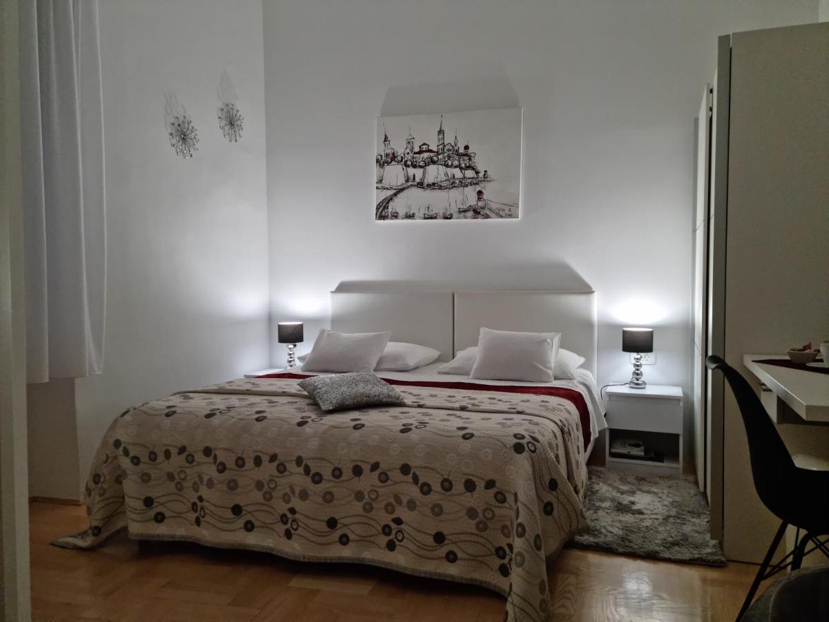 Rooms Tisa Old Town Задар Екстериор снимка