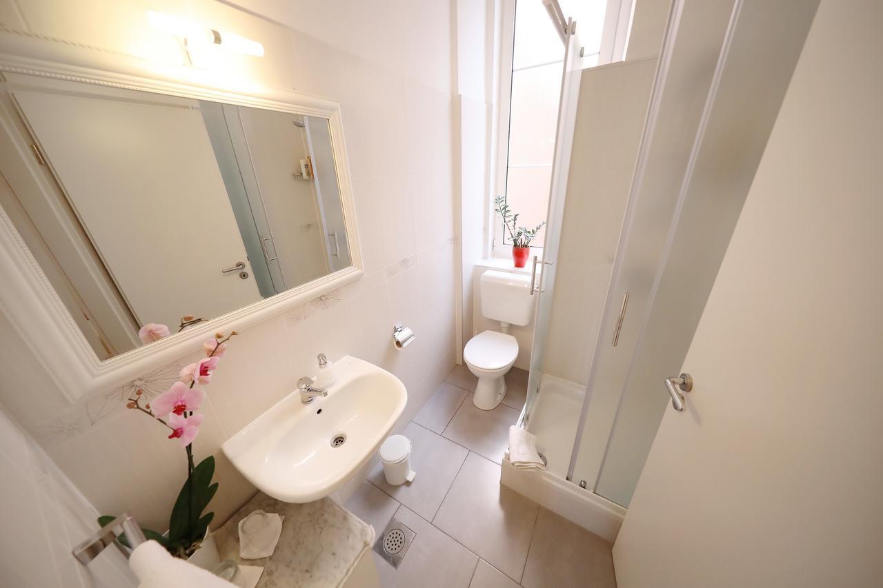 Rooms Tisa Old Town Задар Екстериор снимка